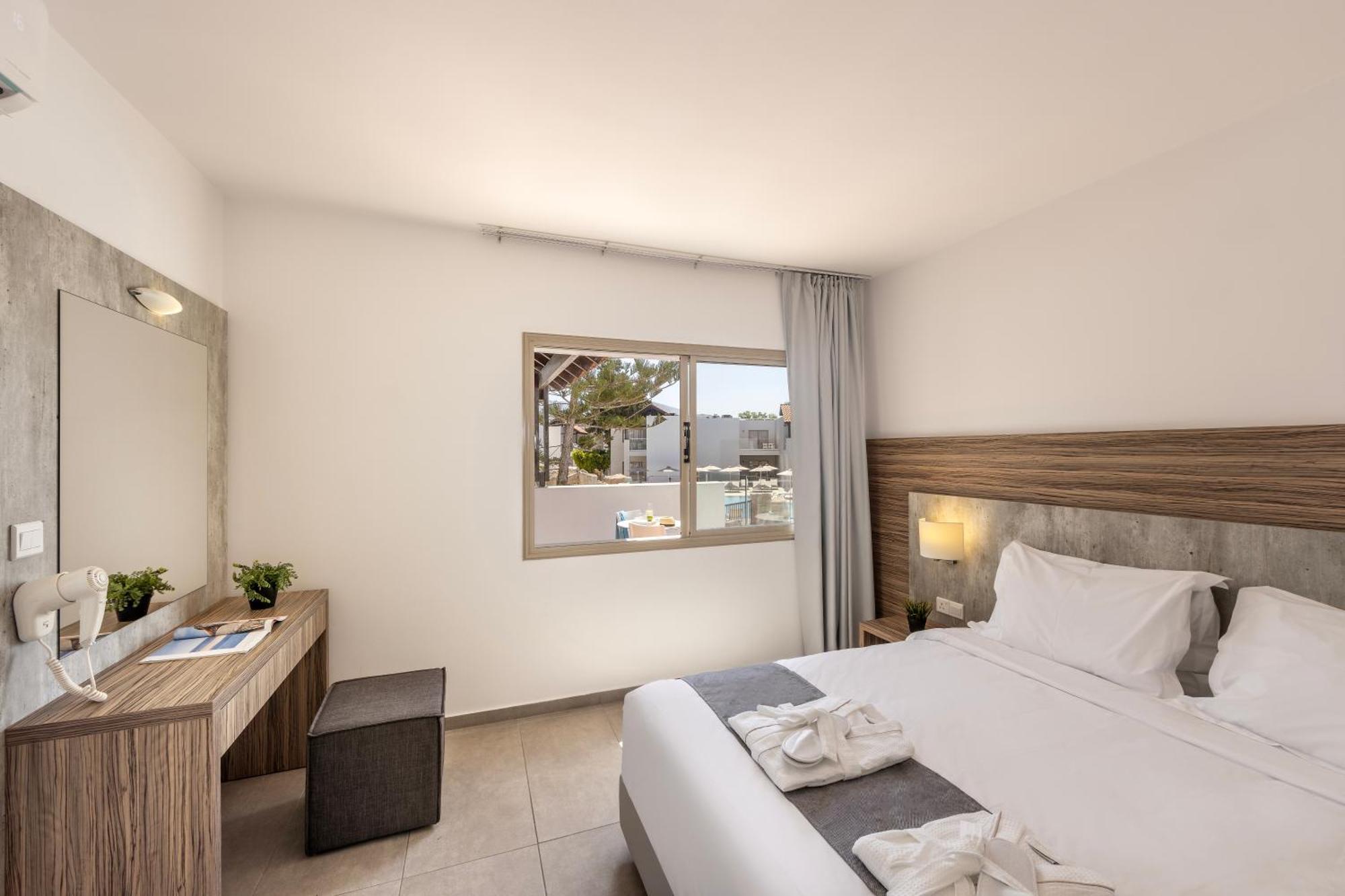 Kapetanios Aqua Resort Kólpos tón Korallíon Eksteriør bilde