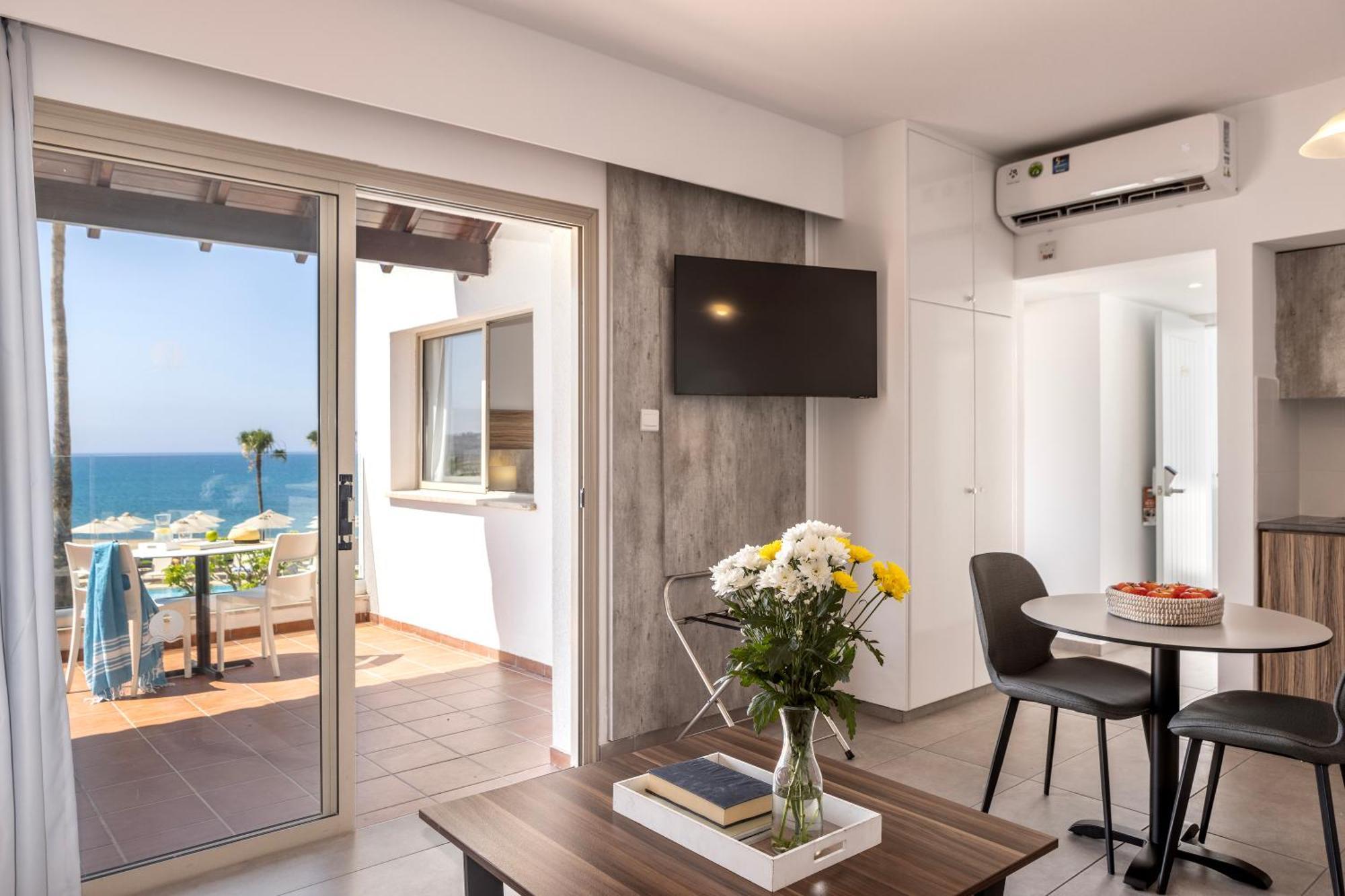 Kapetanios Aqua Resort Kólpos tón Korallíon Eksteriør bilde