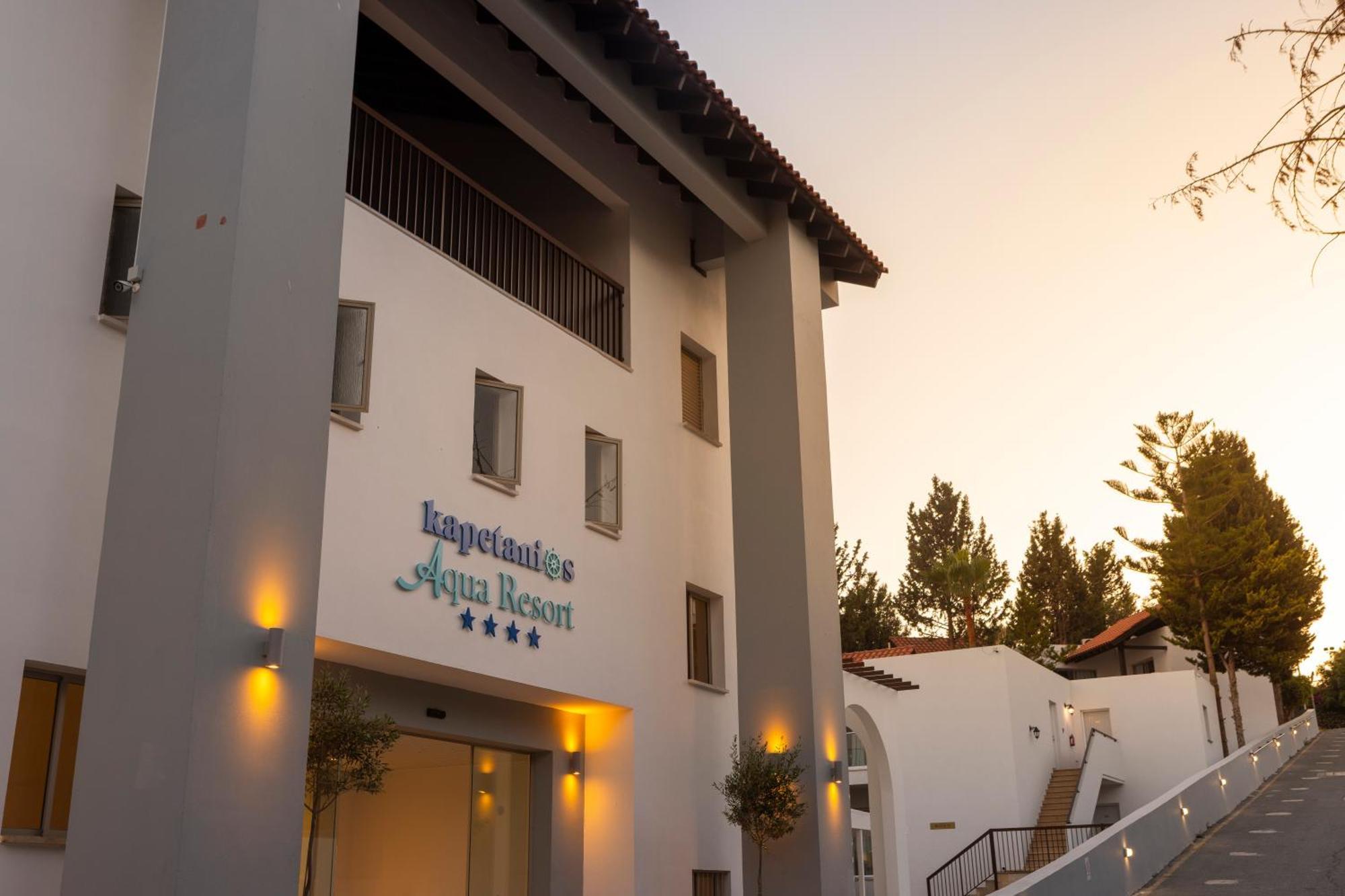 Kapetanios Aqua Resort Kólpos tón Korallíon Eksteriør bilde